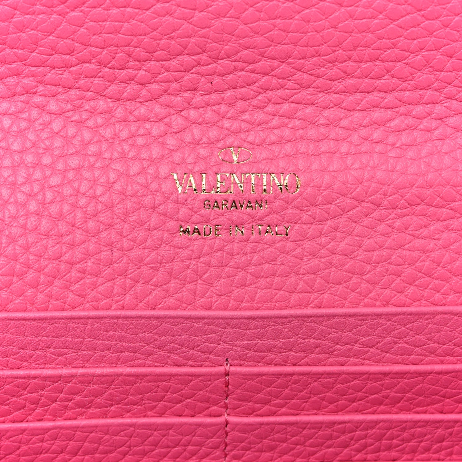 Valentino Garavani Pebbled Calfskin Rockstud Flip Lock Wallet On Chain Feminine Pink 10 of 19