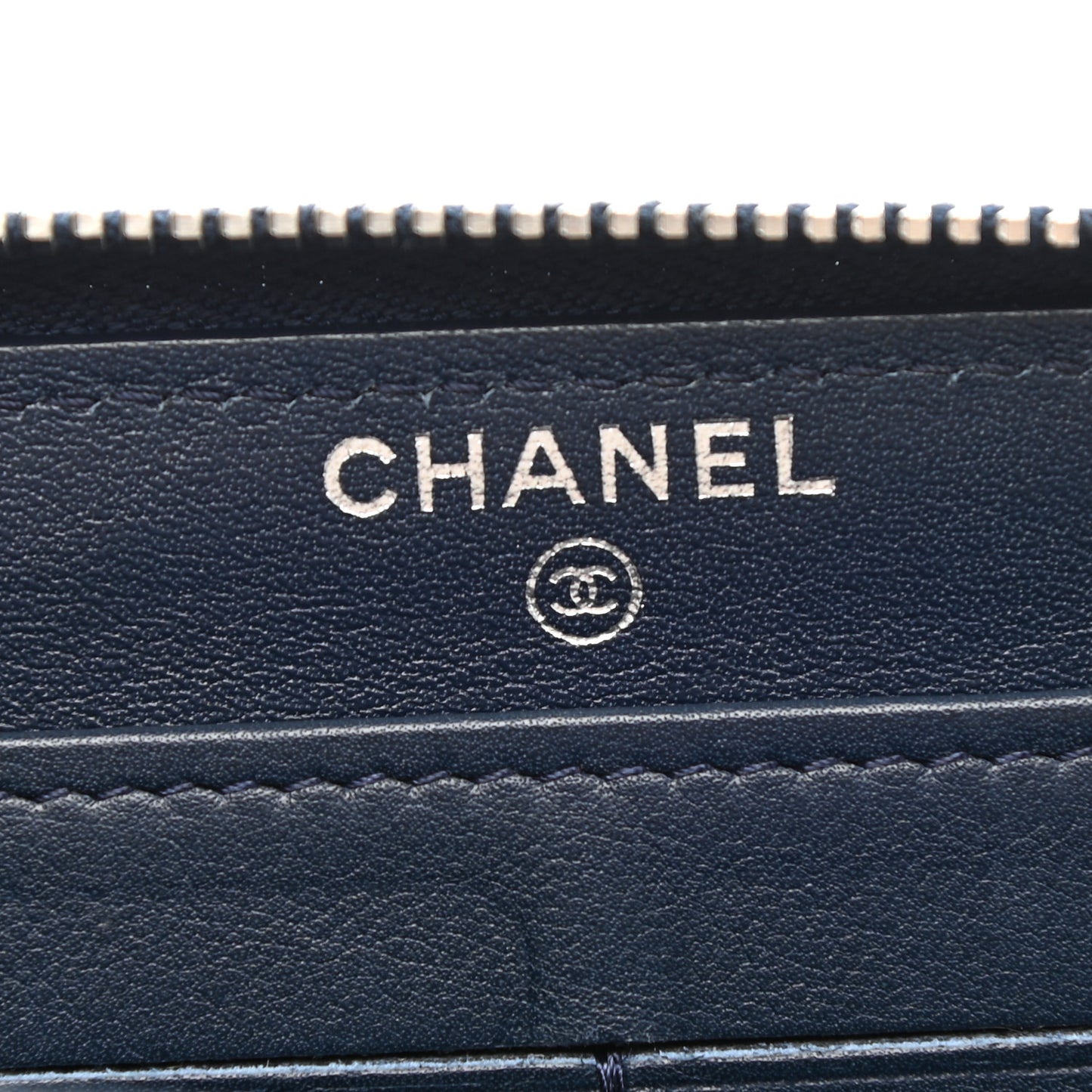 Patent Calfskin Quilted Large Gusset Zip Around Wallet Blue