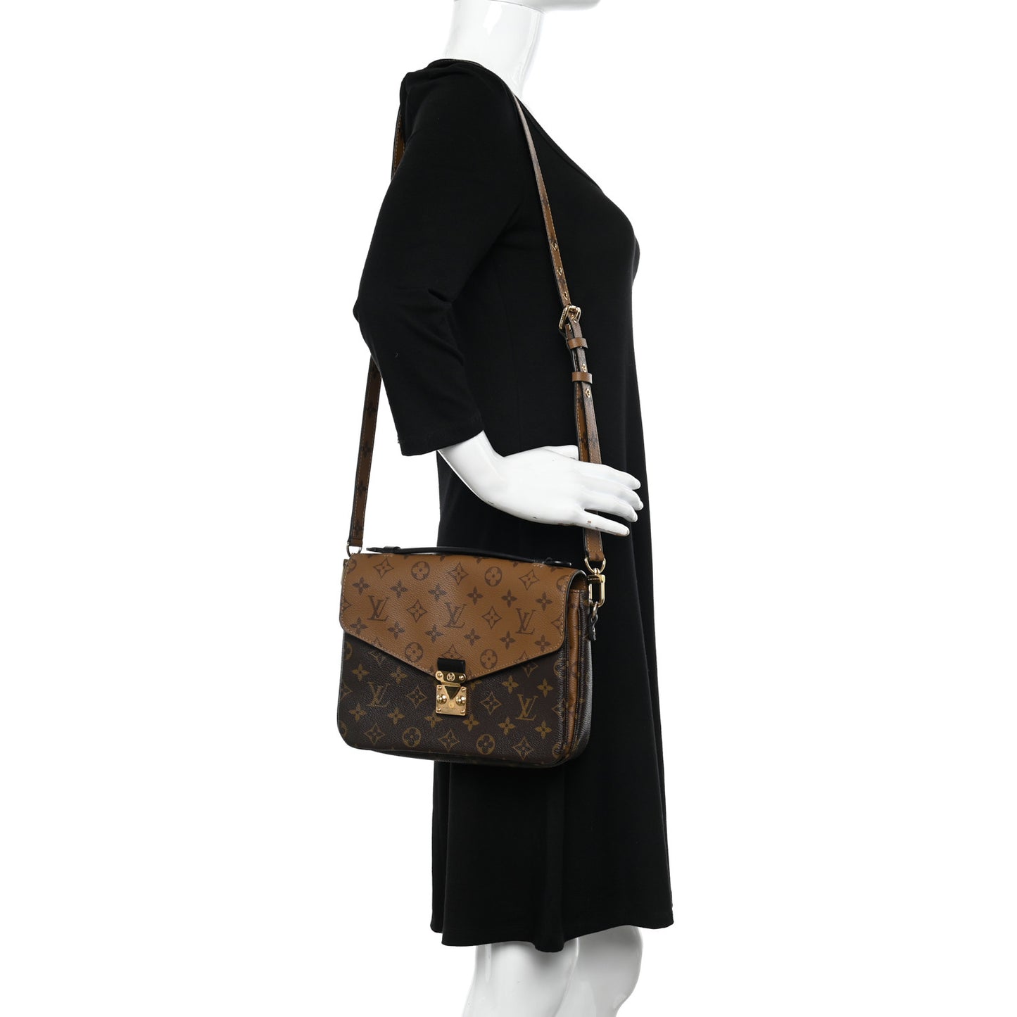 Reverse Monogram Pochette Metis
