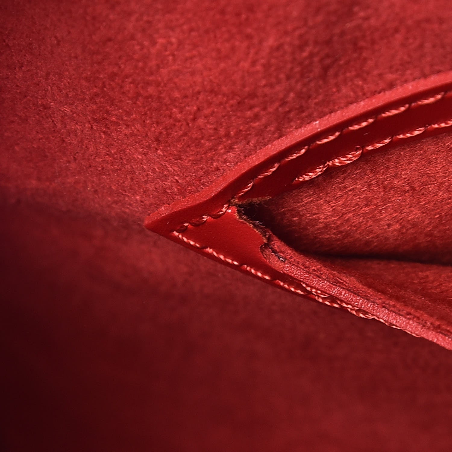 Louis Vuitton Epi Soufflot Rouge 10 of 11