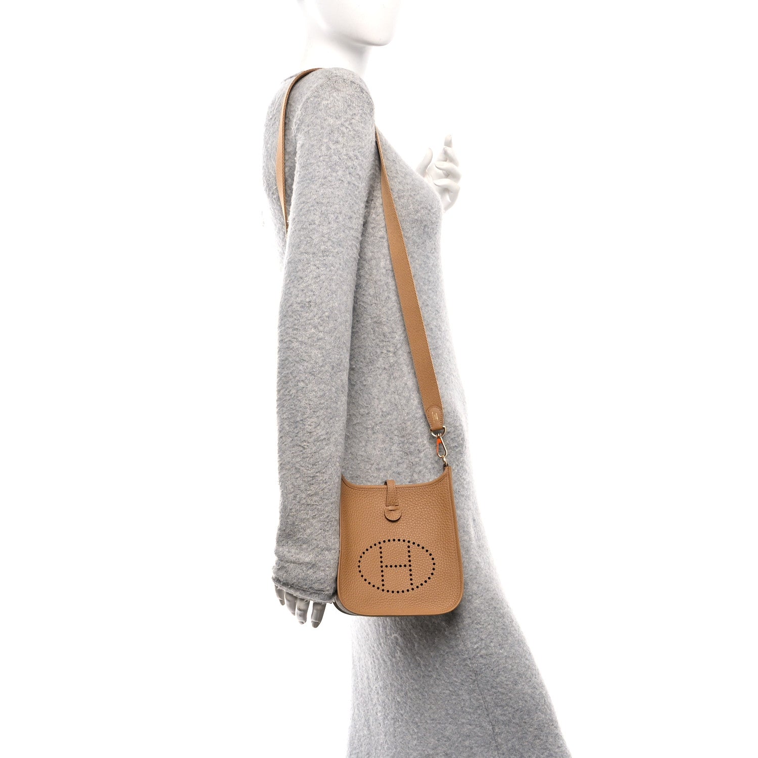 Hermes Taurillon Clemence Evelyne TPM Biscuit 2 of 11