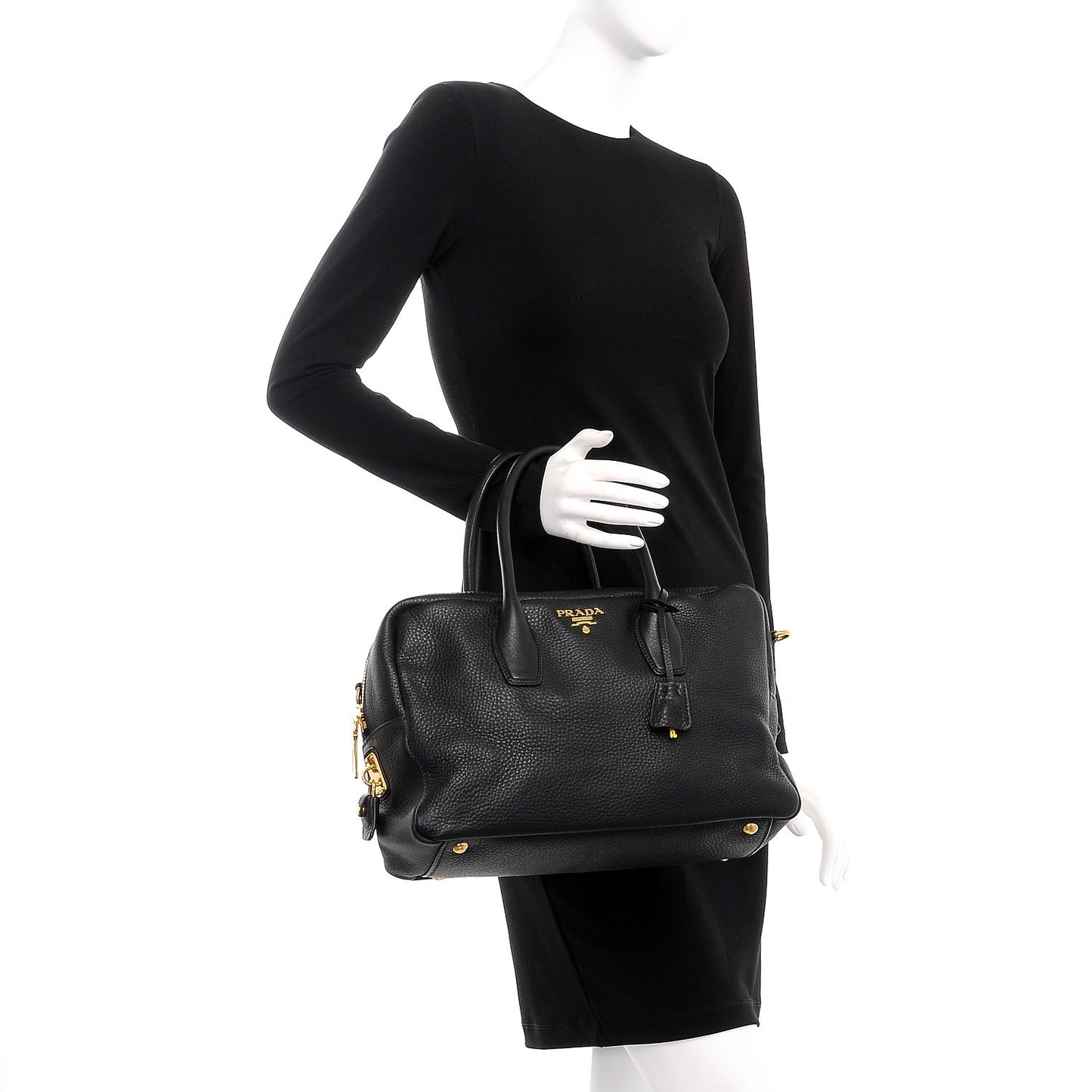 Vitello Daino Shoulder Bag Nero Black