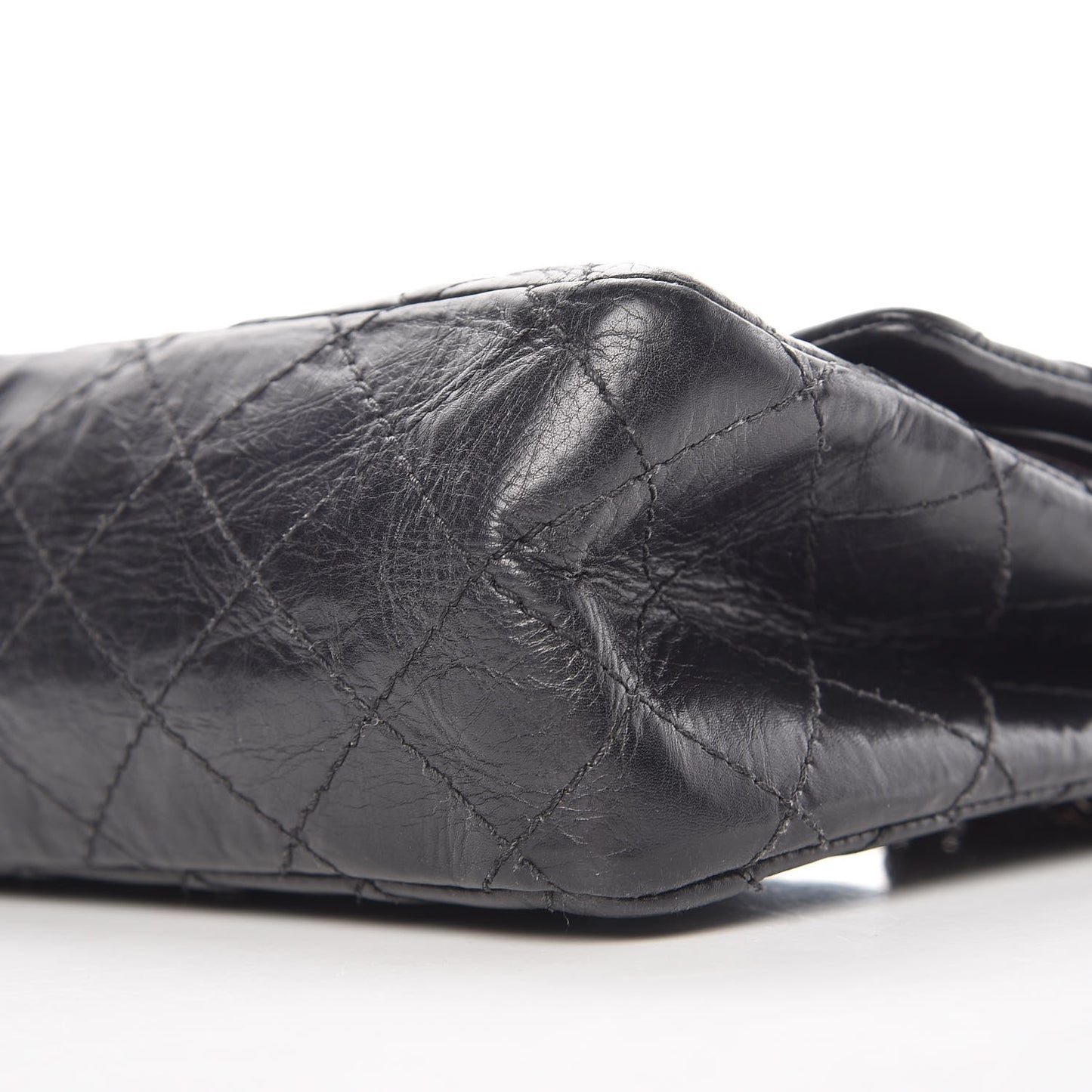 Aged Calfskin Quilted 2.55 Reissue 225 Flap Black