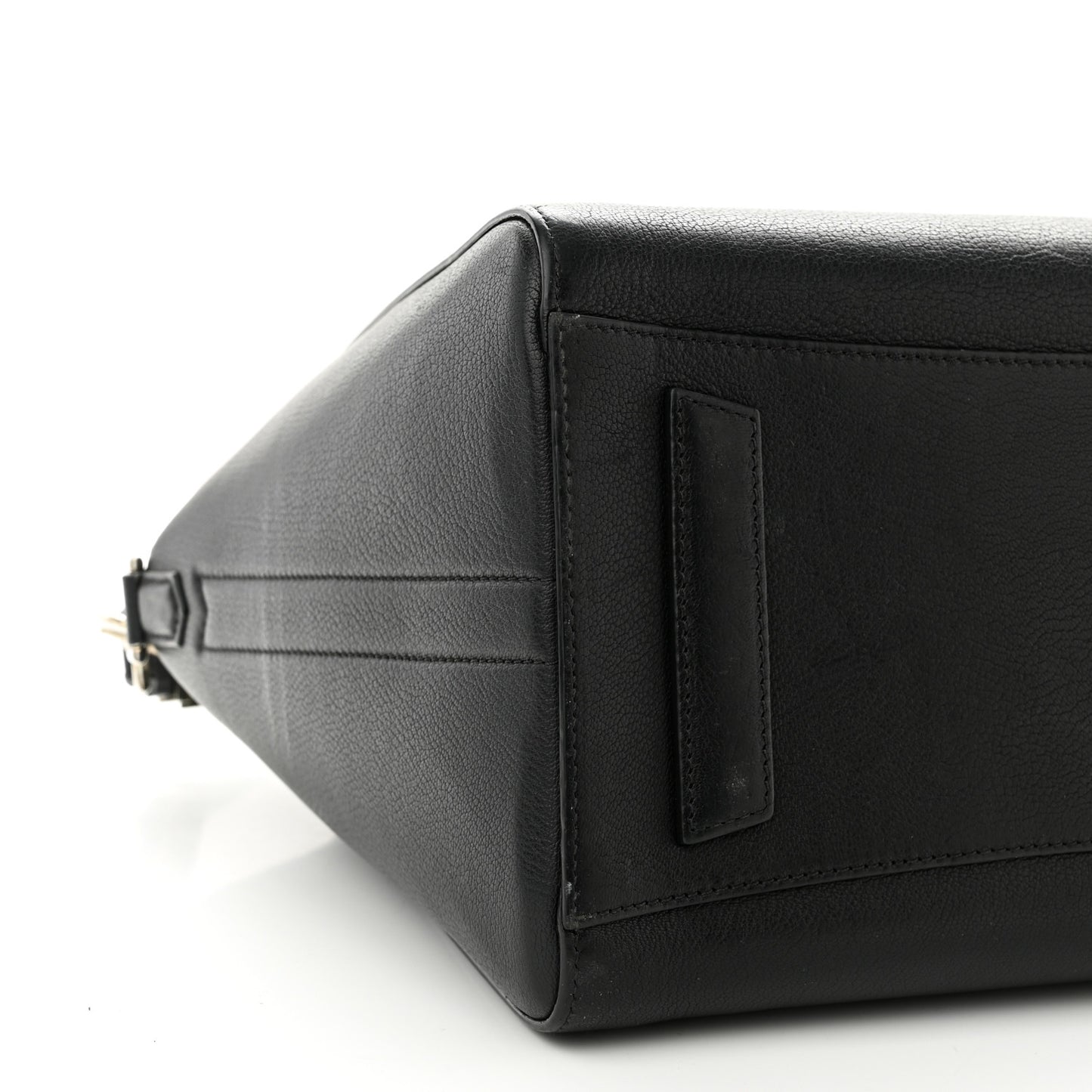 Sugar Goatskin Medium Antigona Black