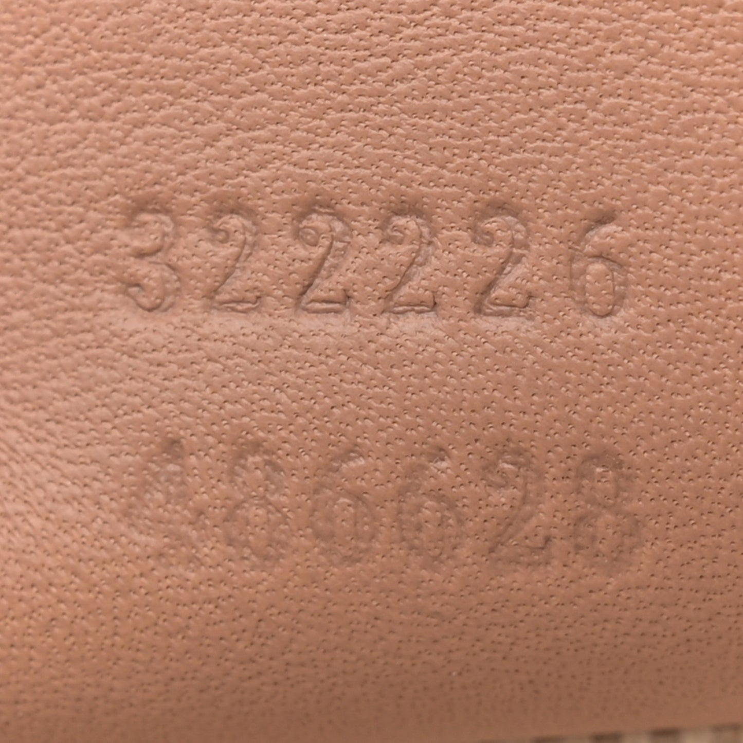 Soft Guccissima Medium Emily Hobo Camelia