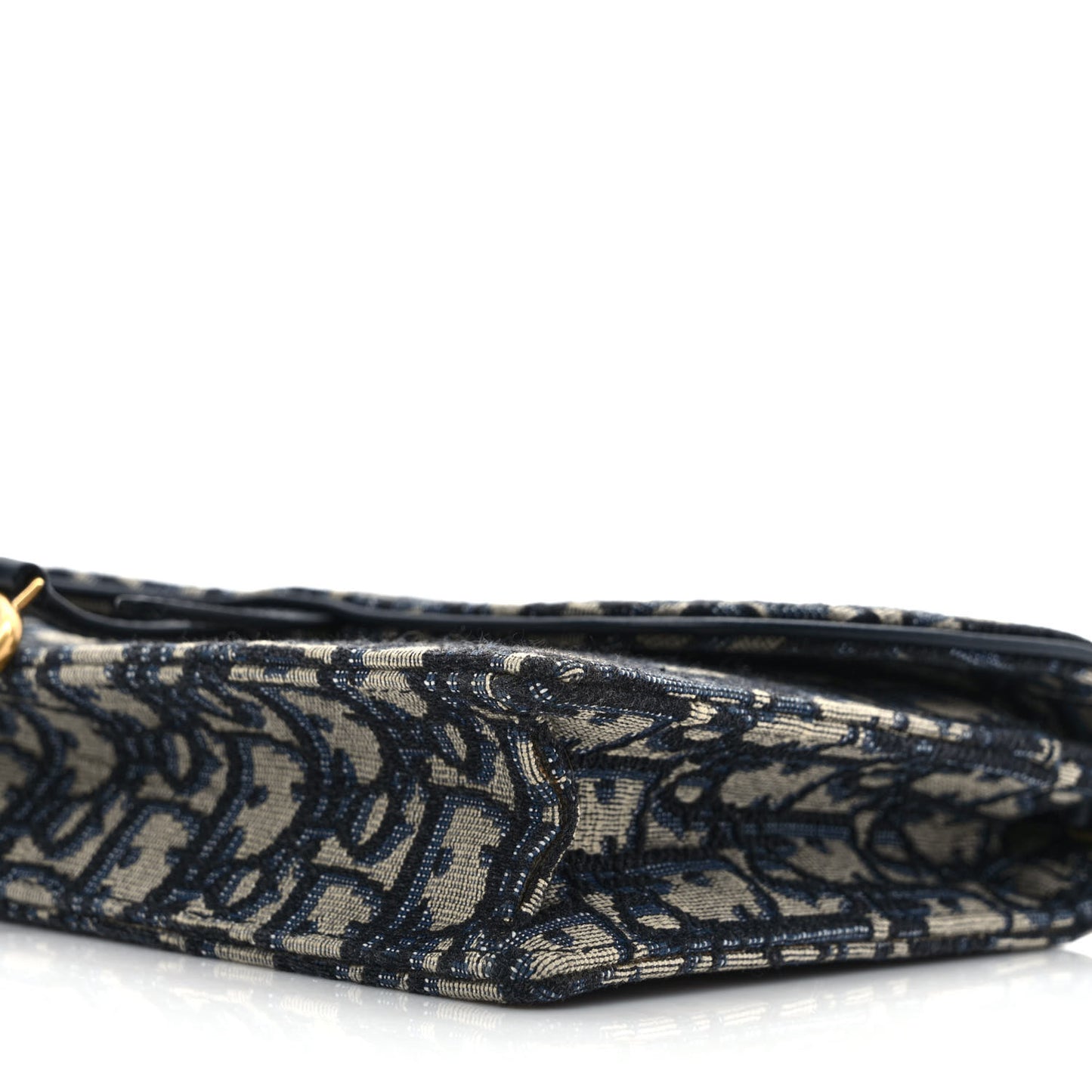 Oblique Saddle Chain Pouch Blue
