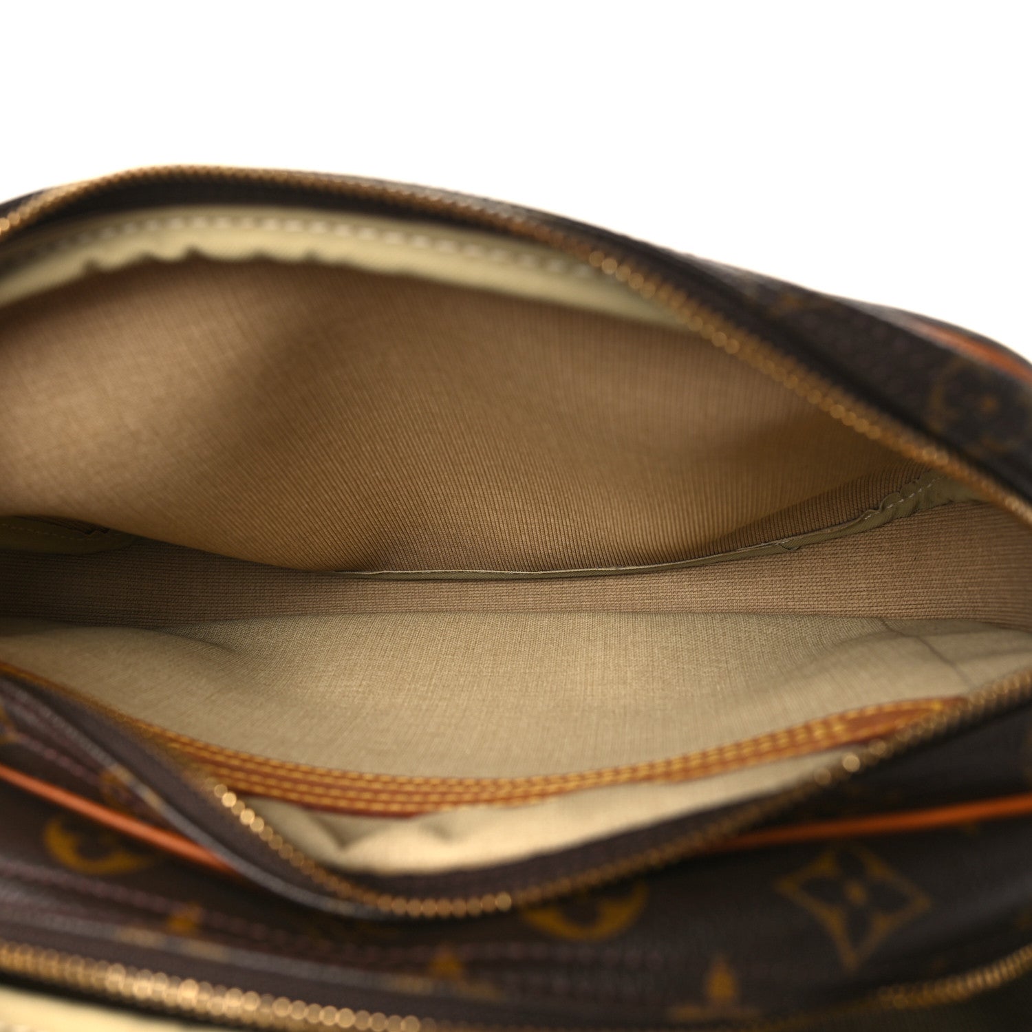 Louis Vuitton Monogram Reporter PM 5 of 11