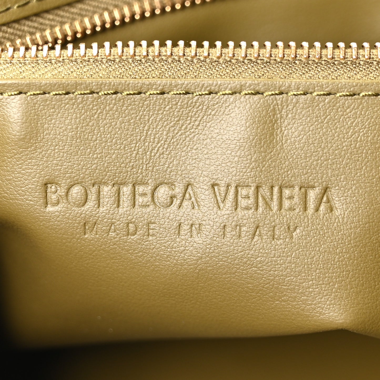 Suede Intrecciato Large Hop Mud