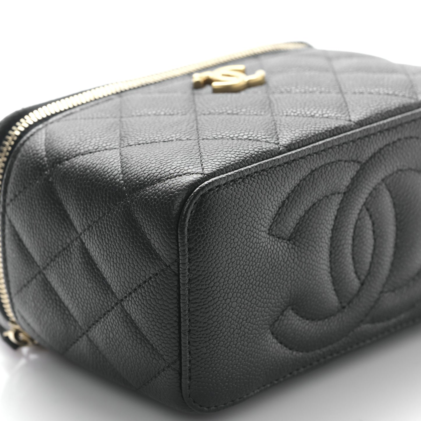 Caviar Quilted Sweetheart Vanity Case Black