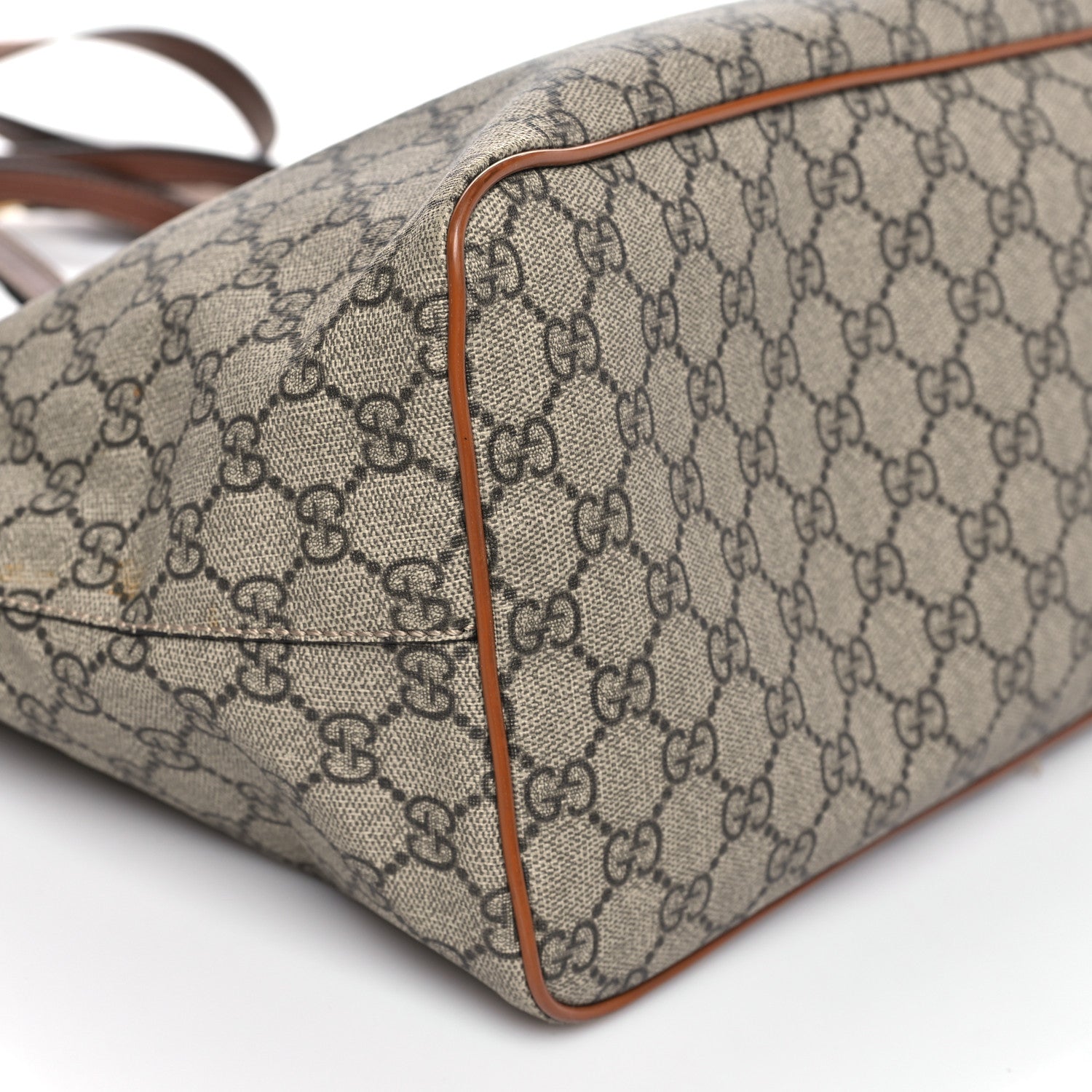 Gucci Soft GG Supreme Monogram Medium Crossbody Tote Beige Cuir 9 of 10