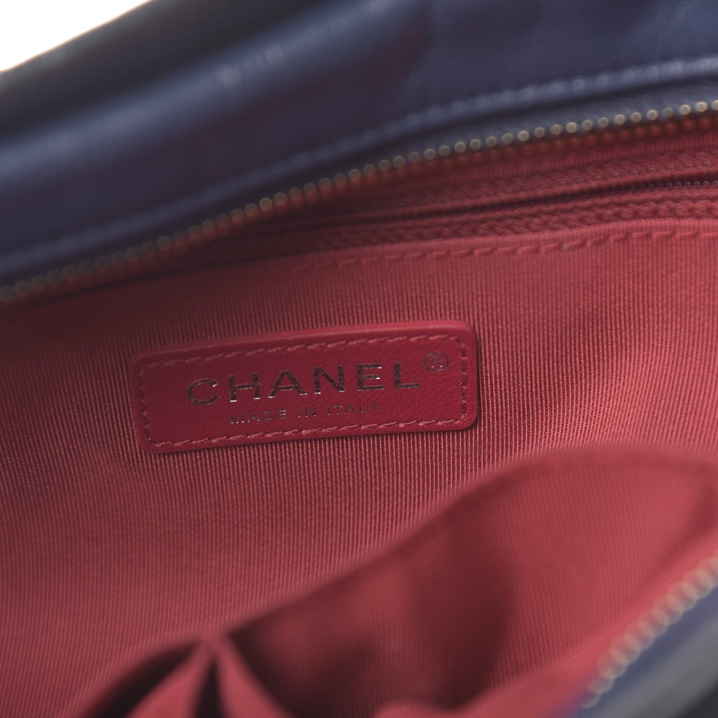 Aged Calfskin Quilted Large Gabrielle Hobo Navy Black