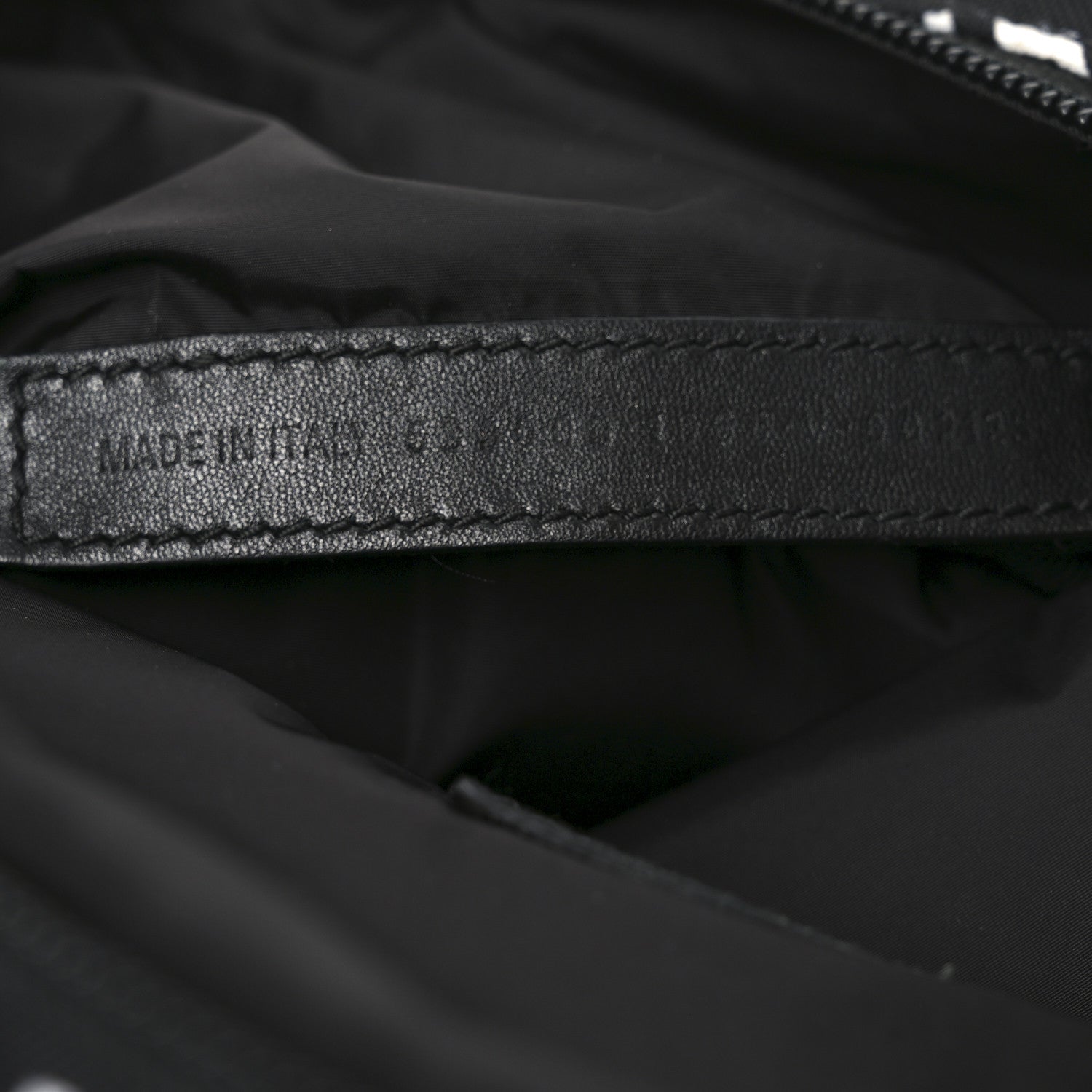 Balenciaga Nylon Wave Logo Print Wheel Beltpack Black White 12 of 18
