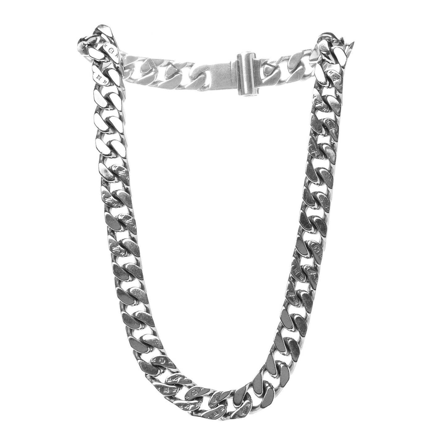 Metal Monogram Etched LV Chain Links Necklace Silver