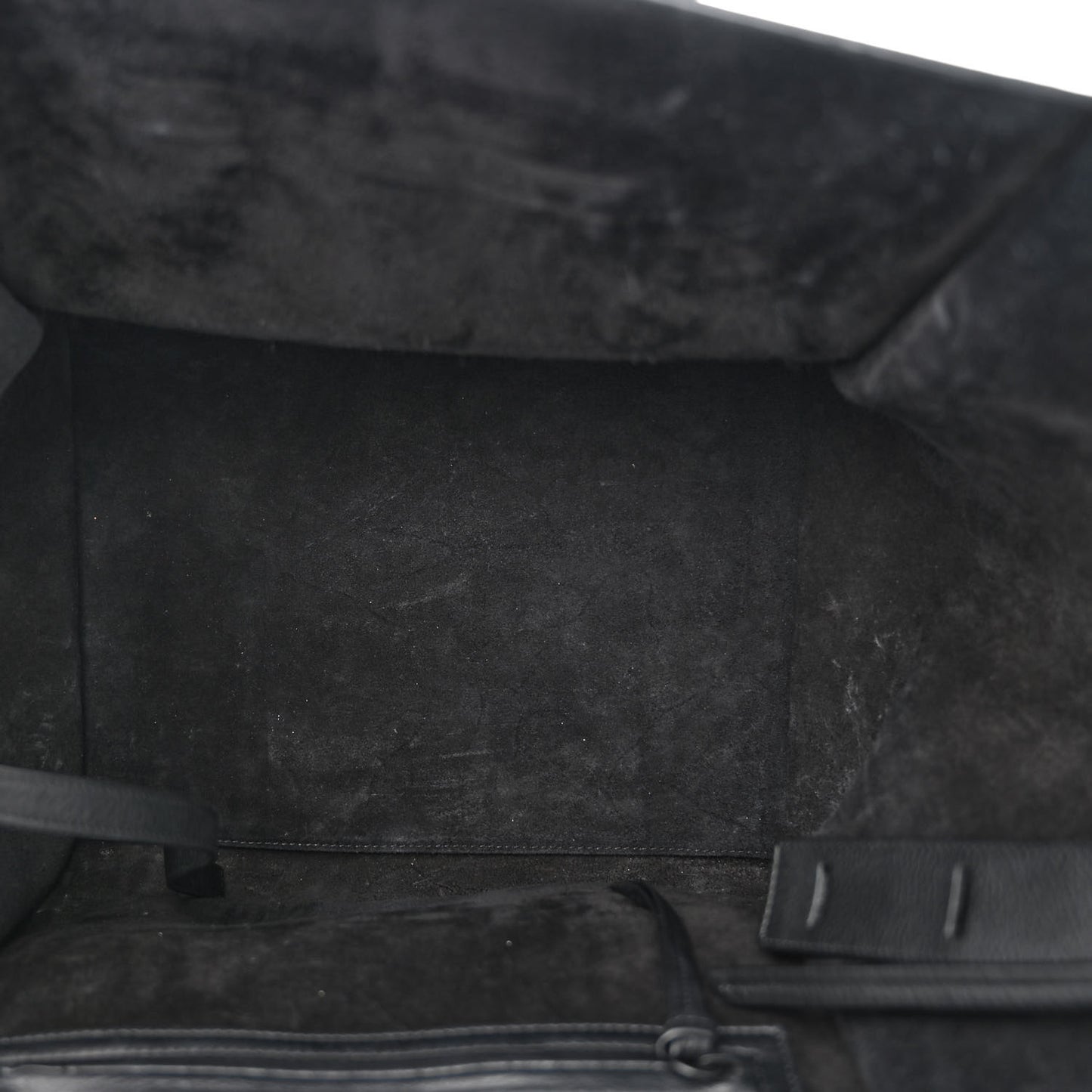 Supple Calfskin Medium Phantom Luggage Black