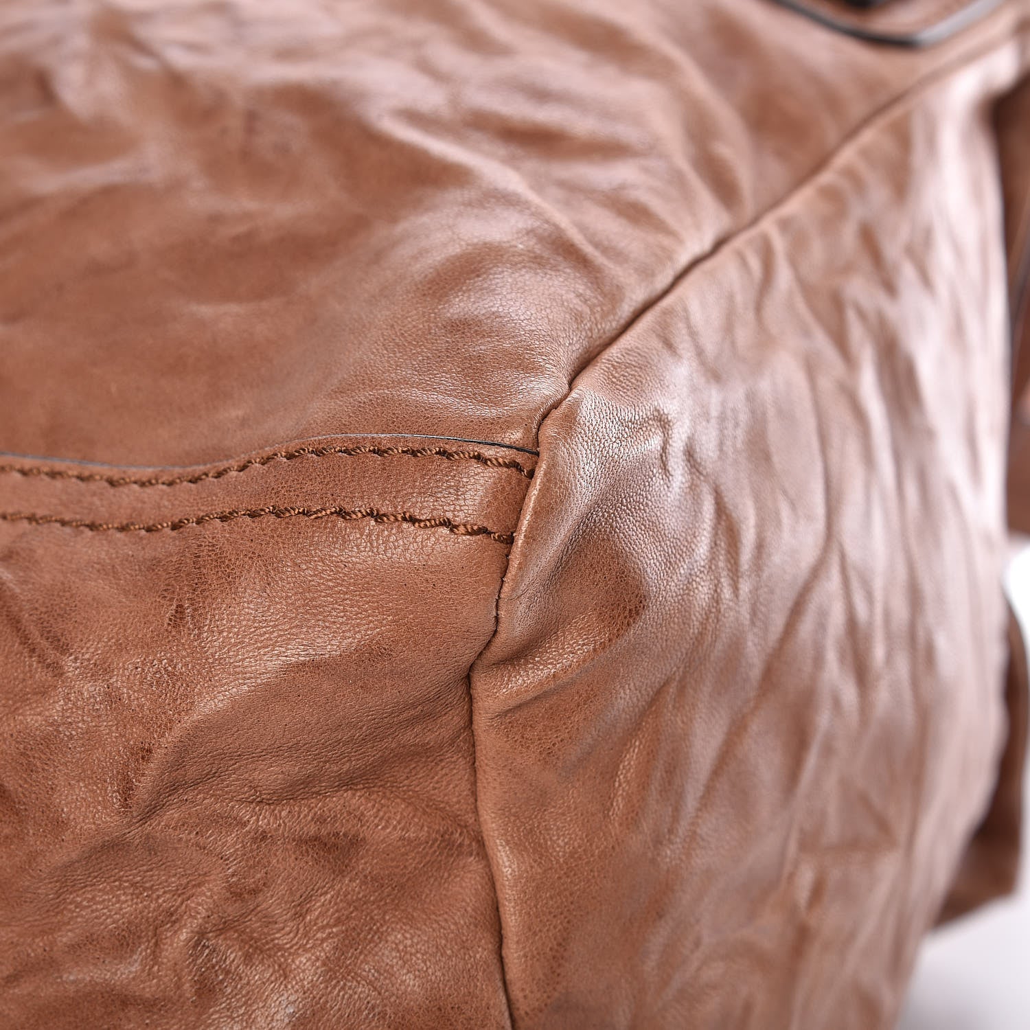 Givenchy Tumbled Sheepskin Medium Pandora Cigare 11 of 15