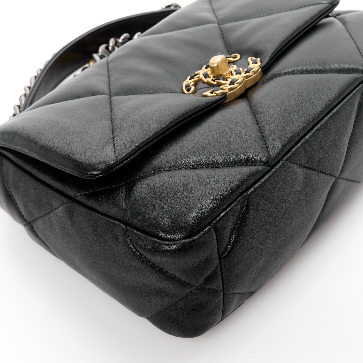 Chanel Lambskin Quilted Medium Chanel 19 Flap Black 10 of 11