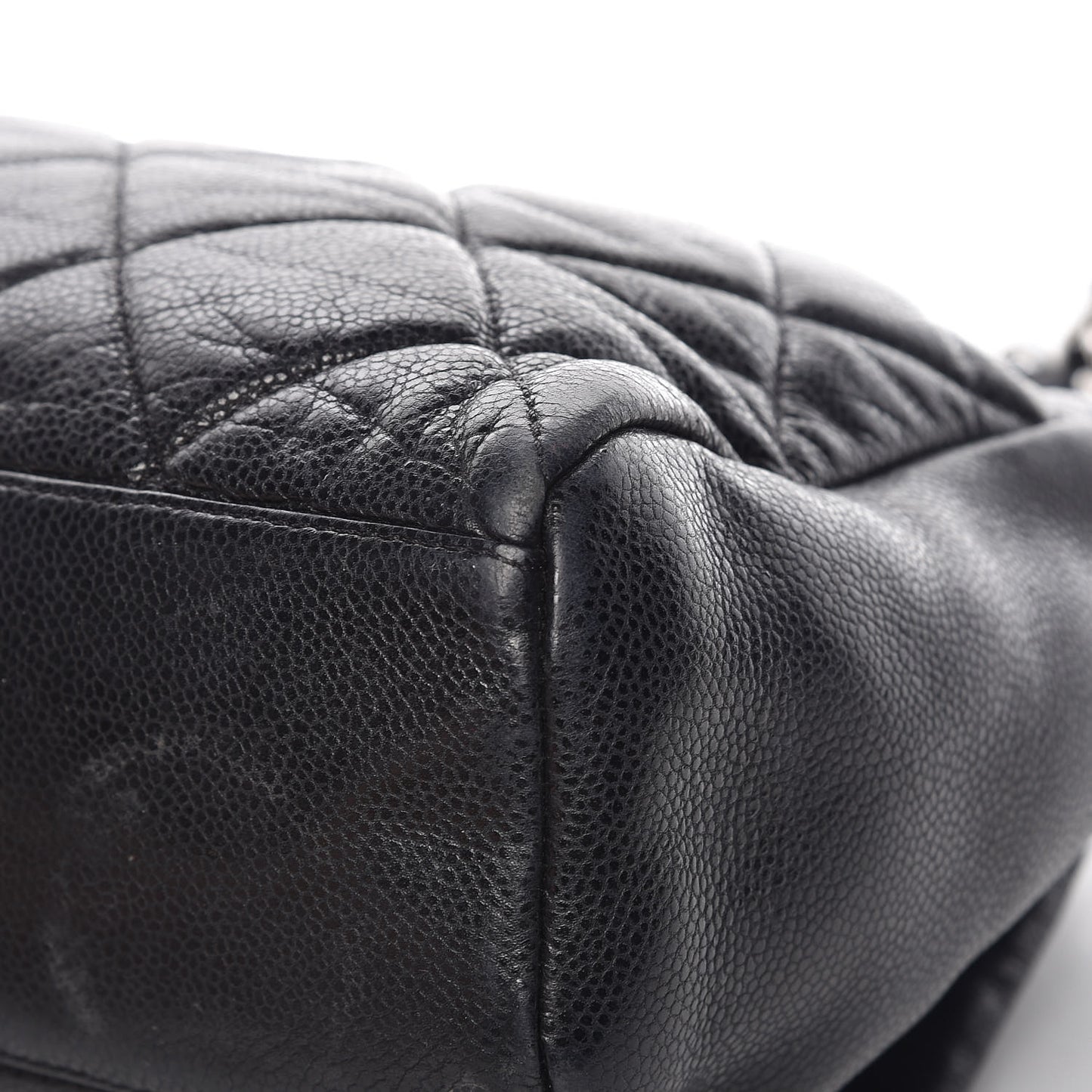 Glazed Caviar Medium Nature Flap Bag Black