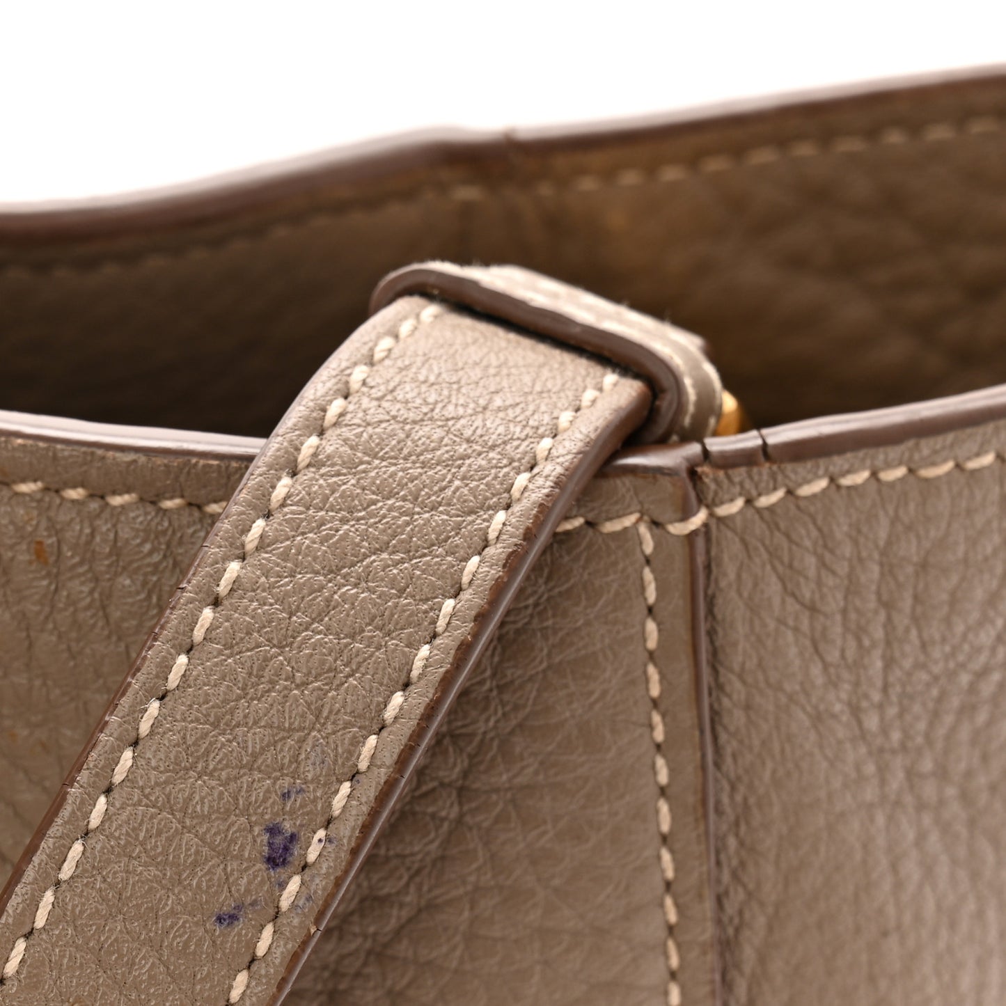 Vitello Daino Pocket Shopping Tote Cammeo