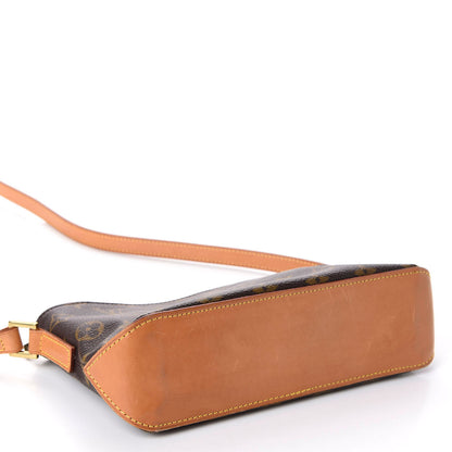 Louis Vuitton Monogram Trotteur 3 of 9