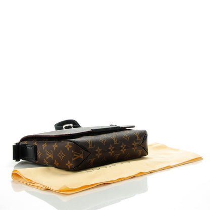 Louis Vuitton Monogram Macassar District PM 4 of 7