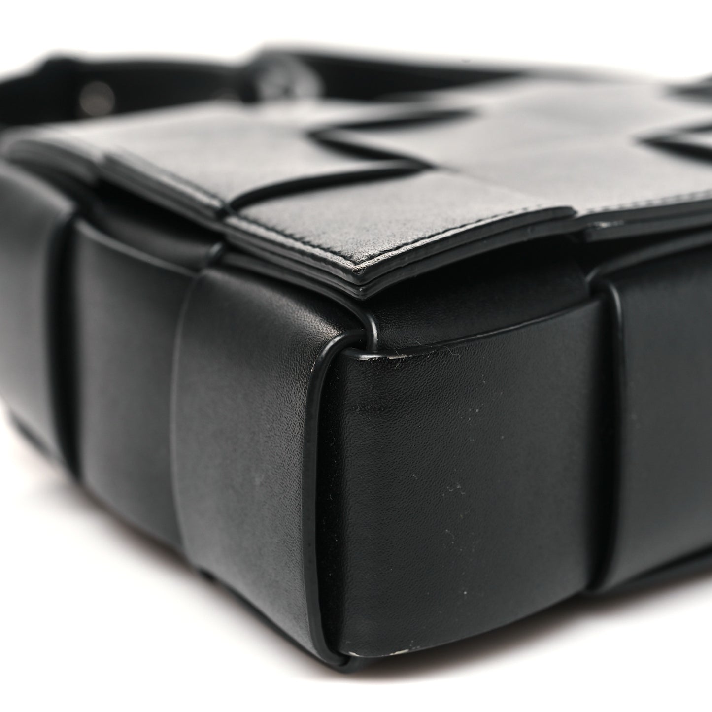 Lambskin Maxi Intreccio Speed Cassette Crossbody Bag Black