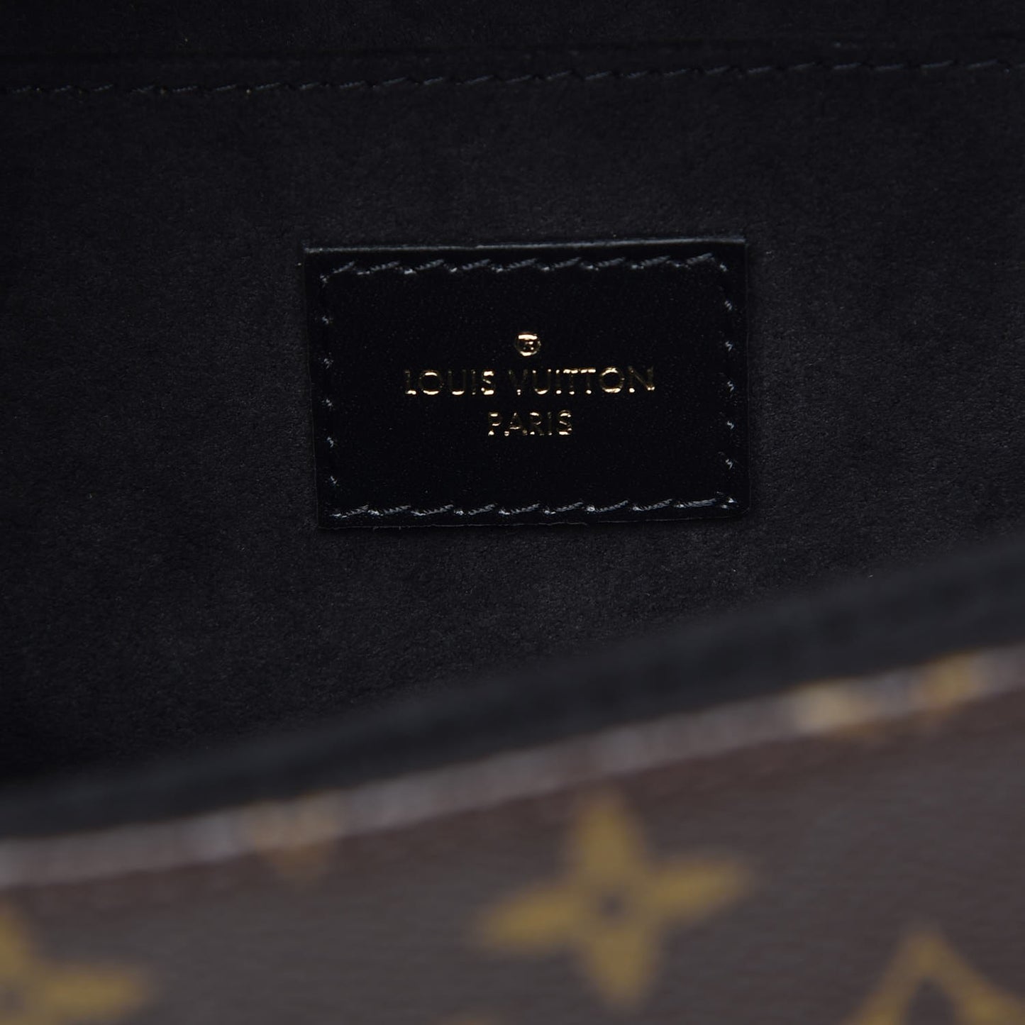 Reverse Monogram Pochette Metis