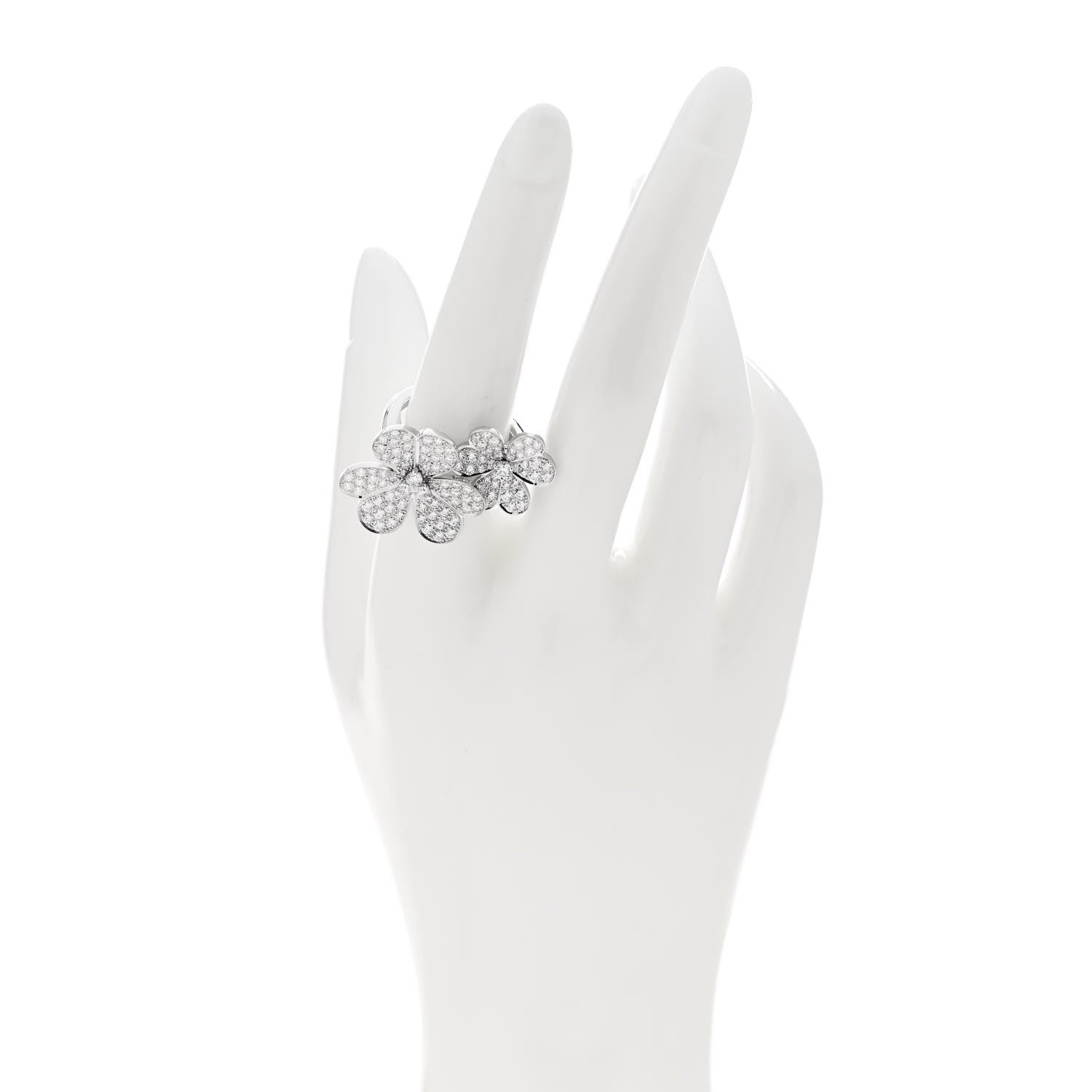 Van Cleef & Arpels 18K White Gold Diamond Frivole Between The Finger Pave Ring 54 7 2 of 6