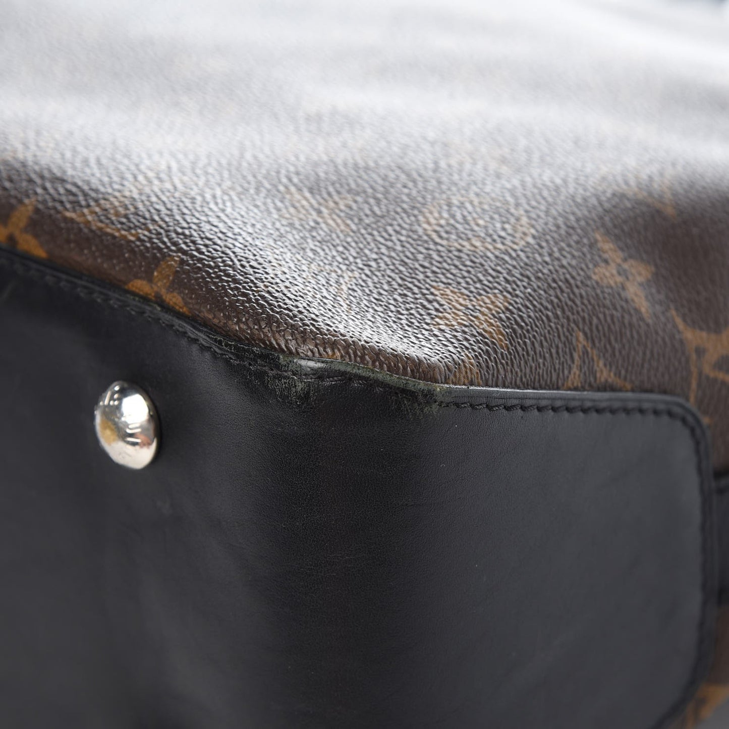 Monogram Macassar Davis