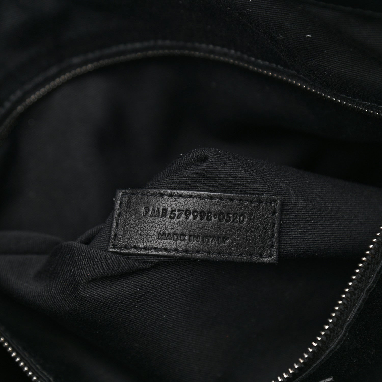 Saint Laurent Crinkled Calfskin Matelasse Monogram Medium Niki Shopper Tote Black 7 of 11