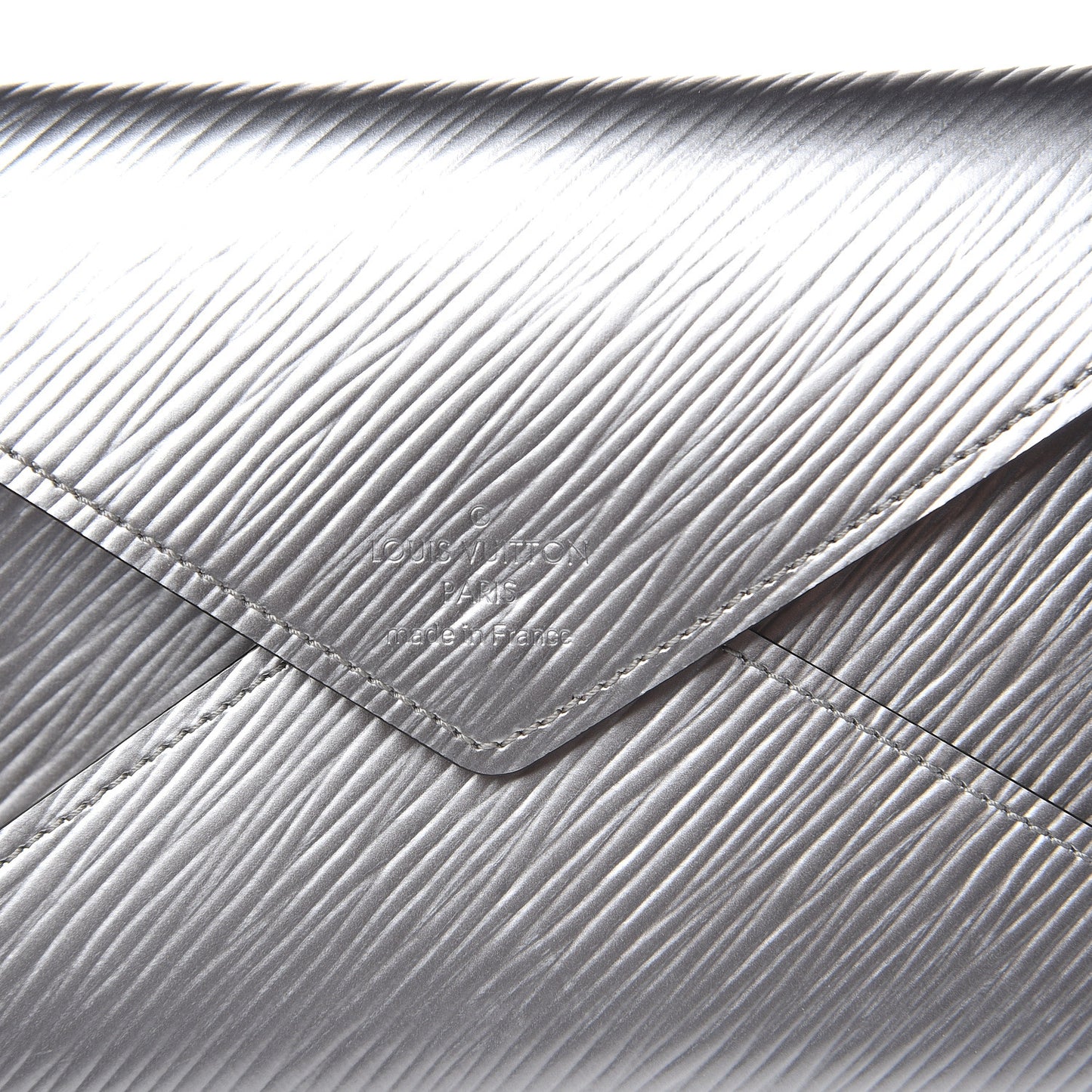 Metallic Epi Medium Kirigami Pochette Insert Silver