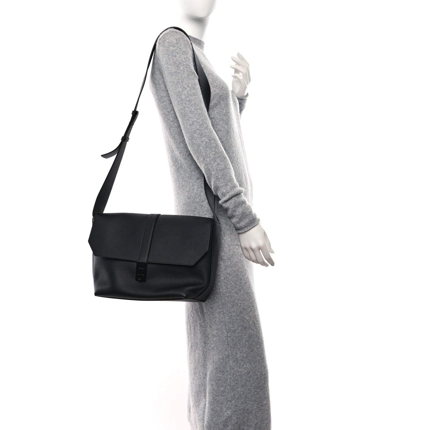 Calfskin Gancini Twins 24 Messenger Bag Black