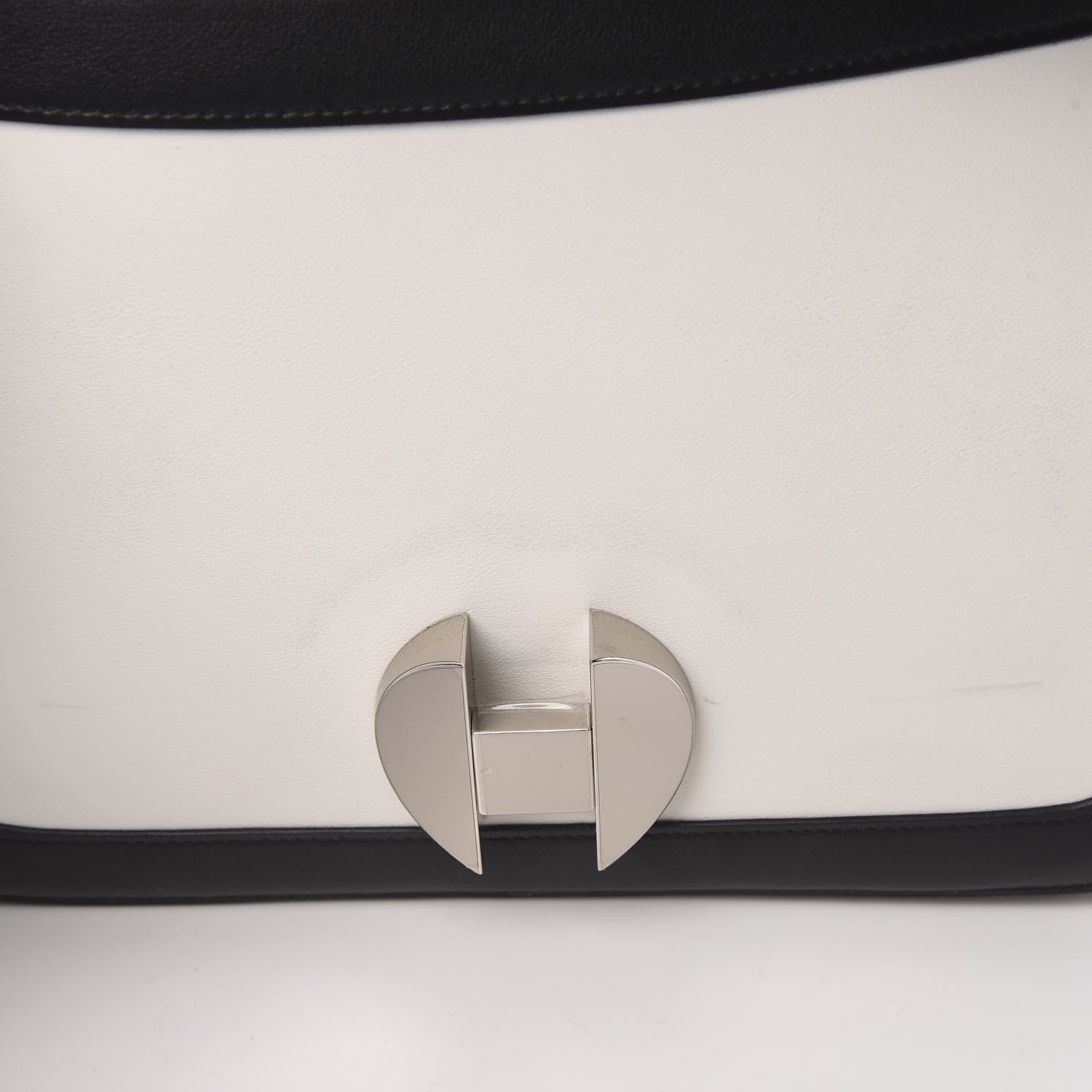 Hermes Toile Swift 2002 26 Ecru Black White 11 of 12