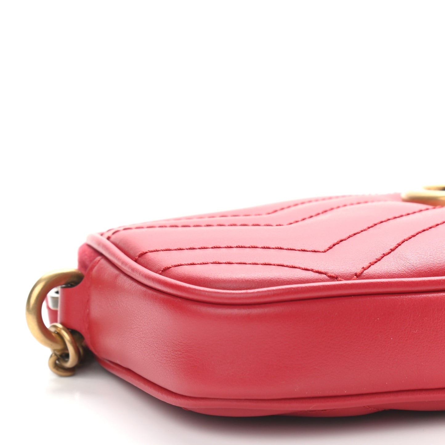 Calfskin Matelasse Mini GG Marmont Chain Crossbody Bag Hibiscus Red