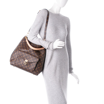Louis Vuitton Monogram Metis 3 of 7