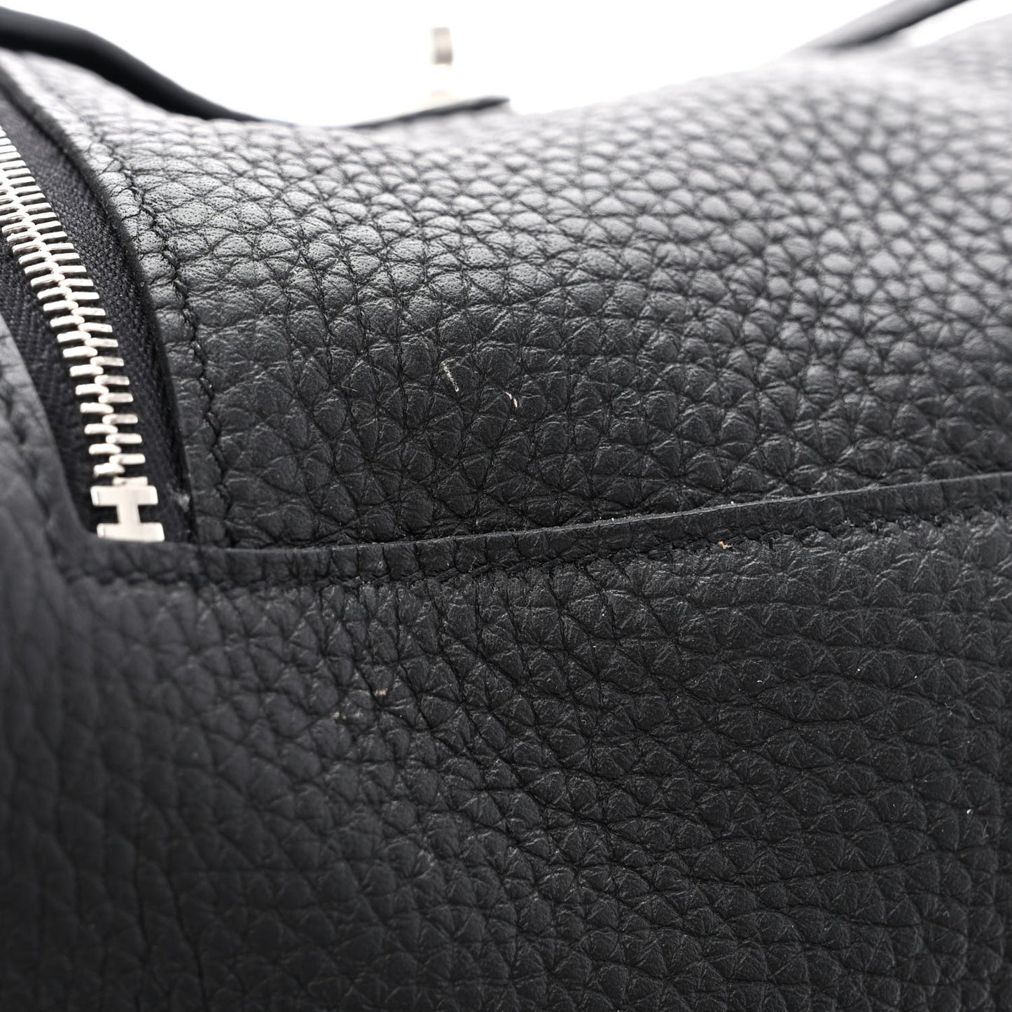 Taurillon Clemence Mini Lindy 20 Black