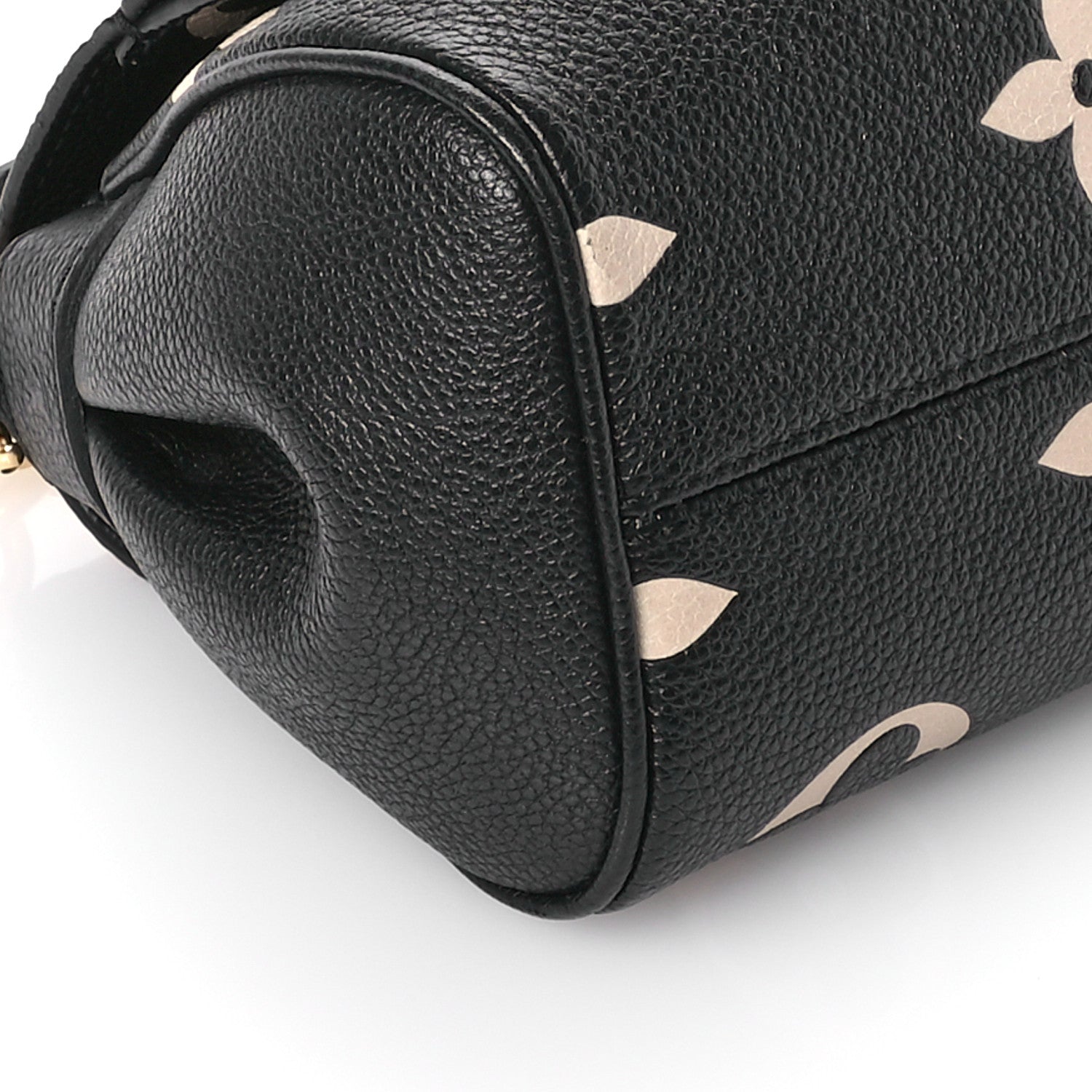Louis Vuitton Empreinte Monogram Giant Favorite Black Beige 8 of 9