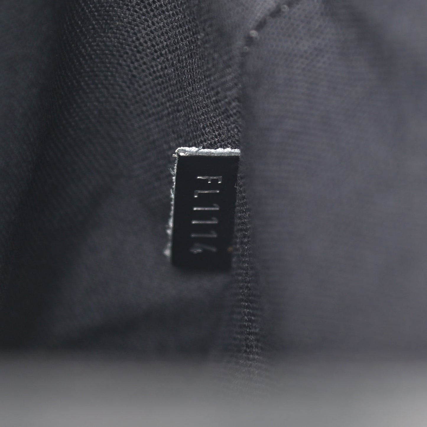 Damier Graphite District PM
