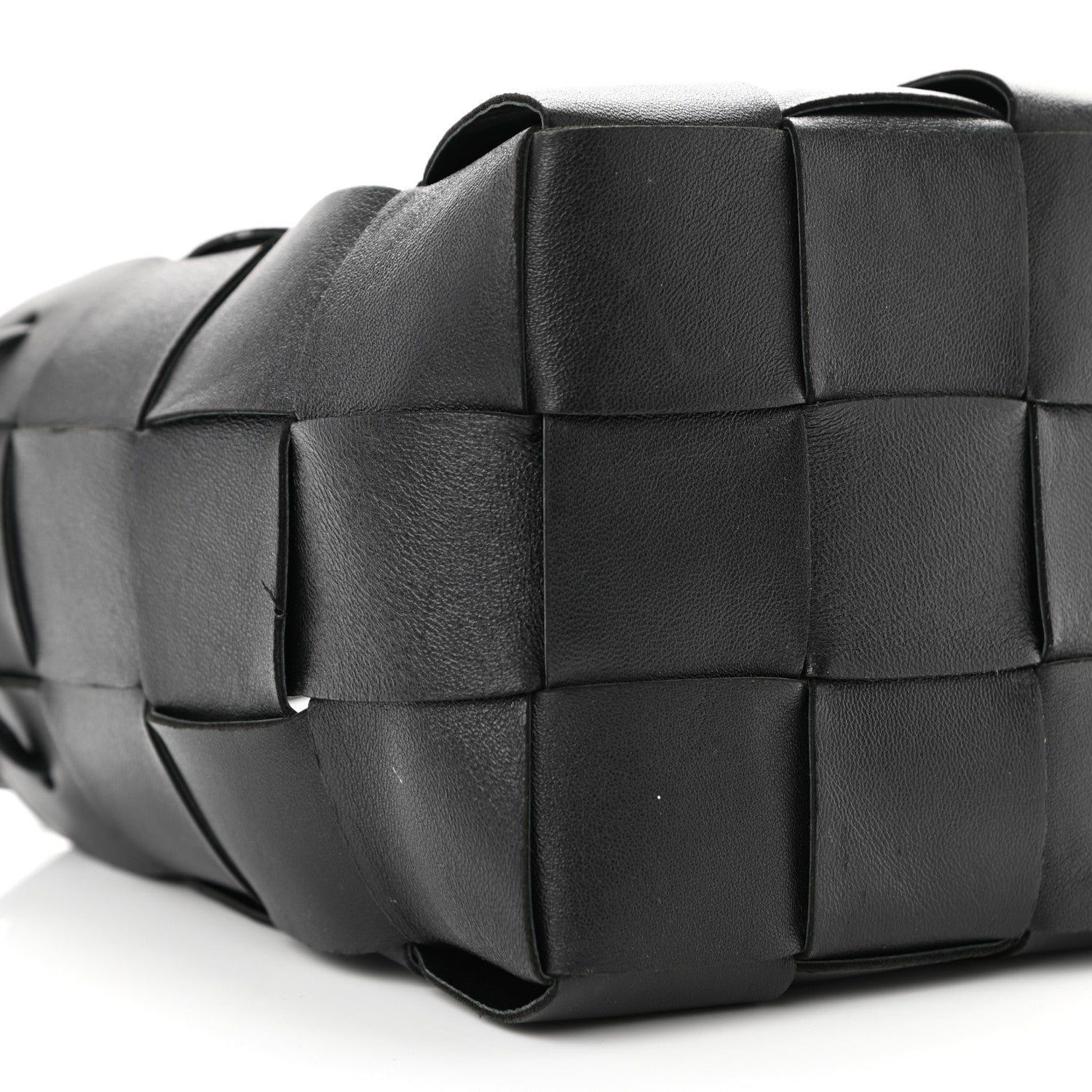 Bottega Veneta Nappa Maxi Intrecciato Cassette Bucket Bag Black 5 of 10