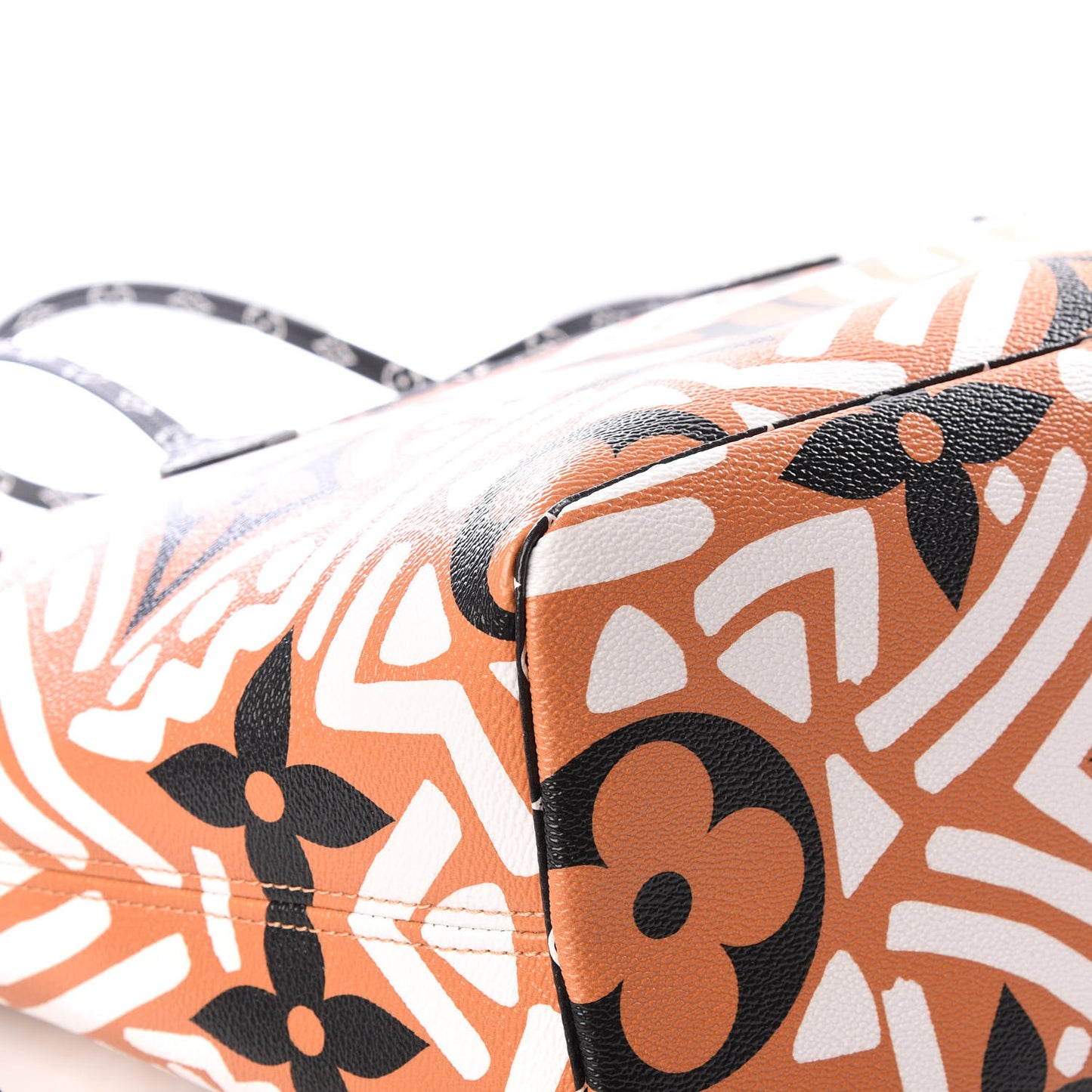 Monogram Giant Crafty Neverfull MM Creme Caramel