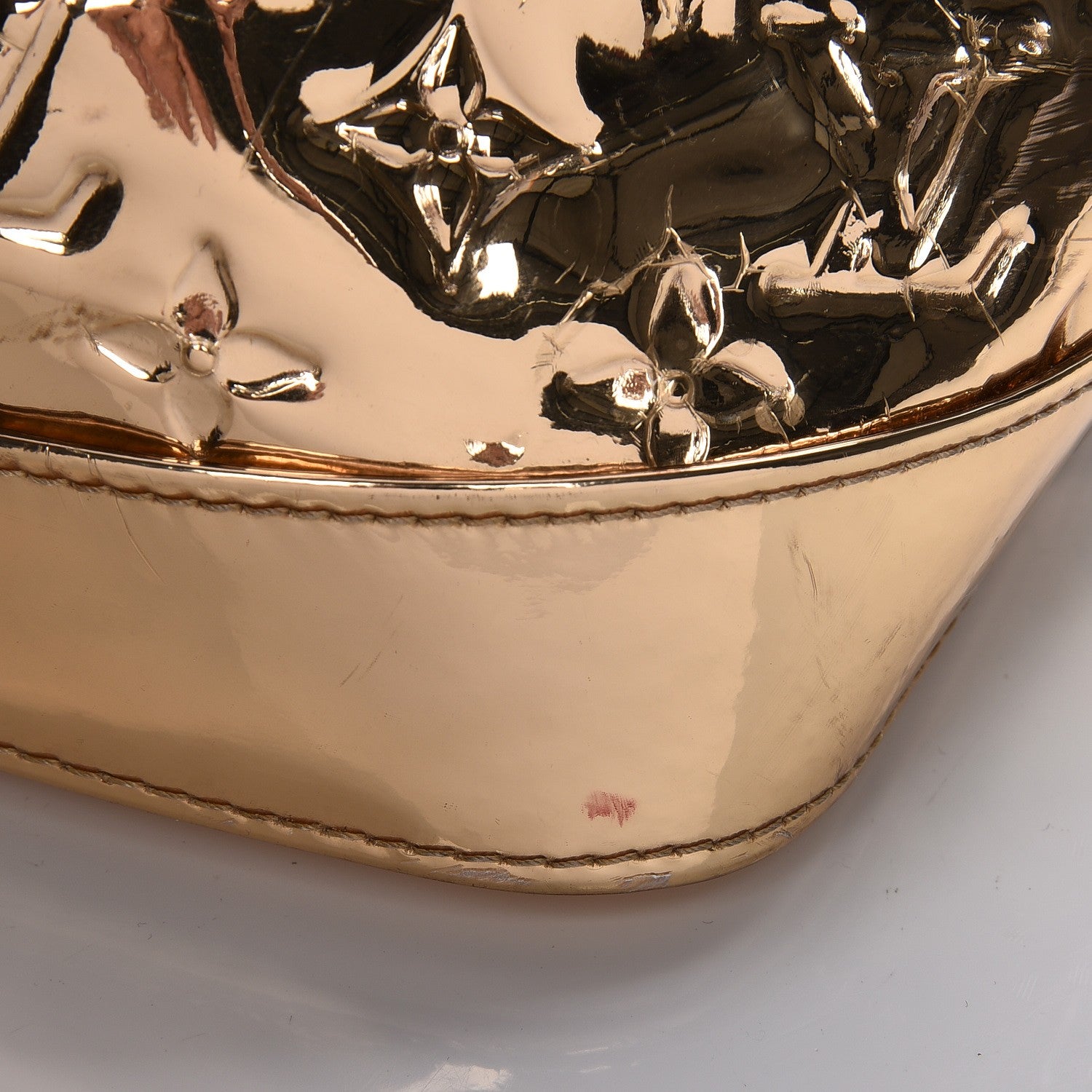 Louis Vuitton Monogram Miroir Alma GM XL Gold 206466 – FASHIONPHILE