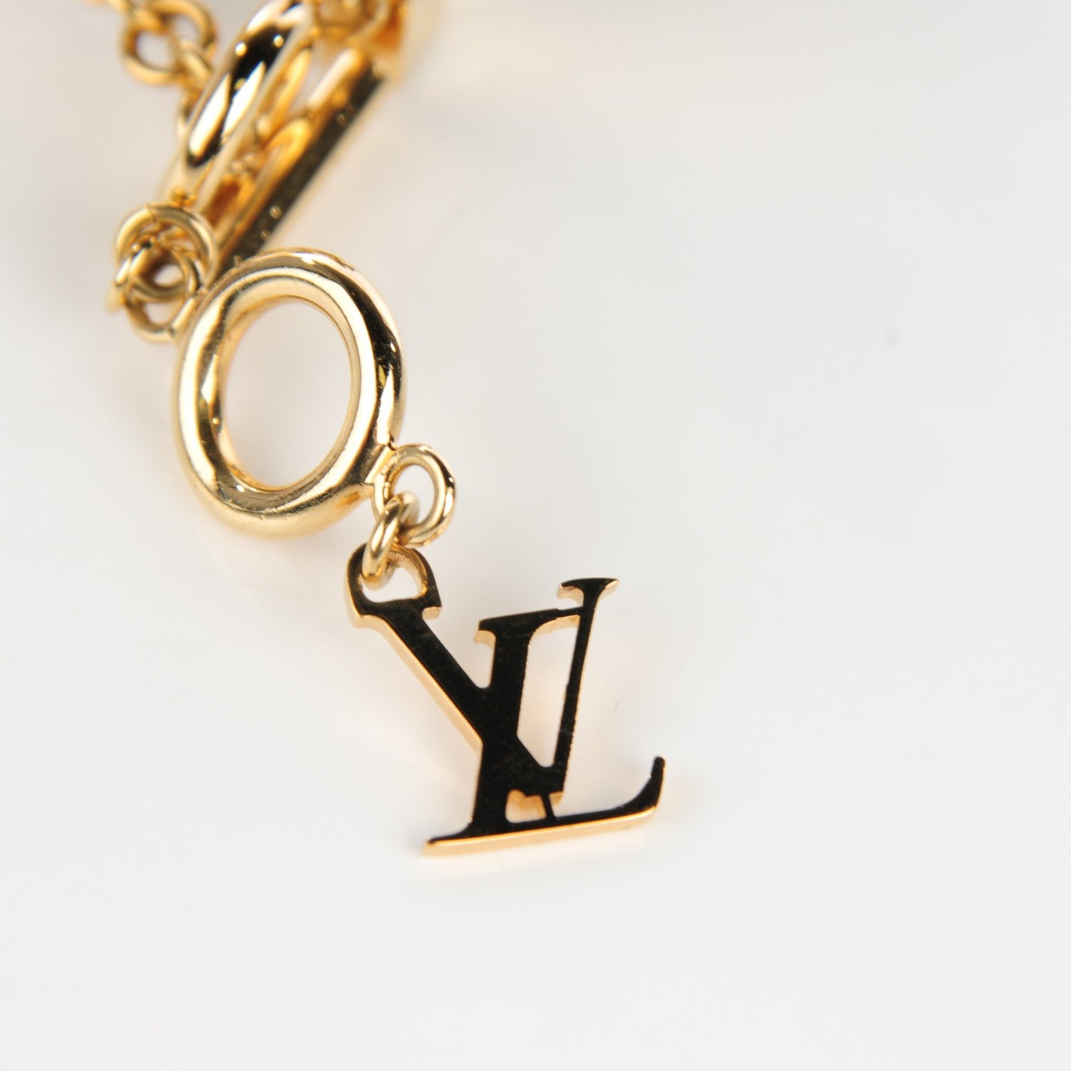 Louis Vuitton Pearl Crystal Cry Me A River Bracelet 5 of 7