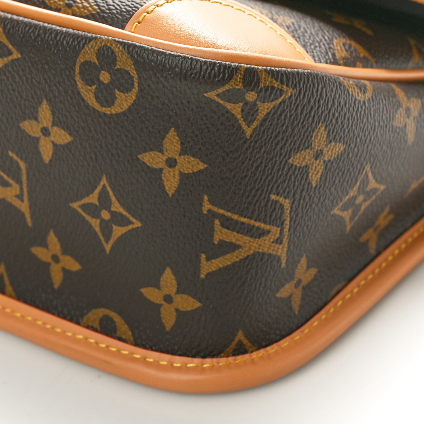 Monogram Diane