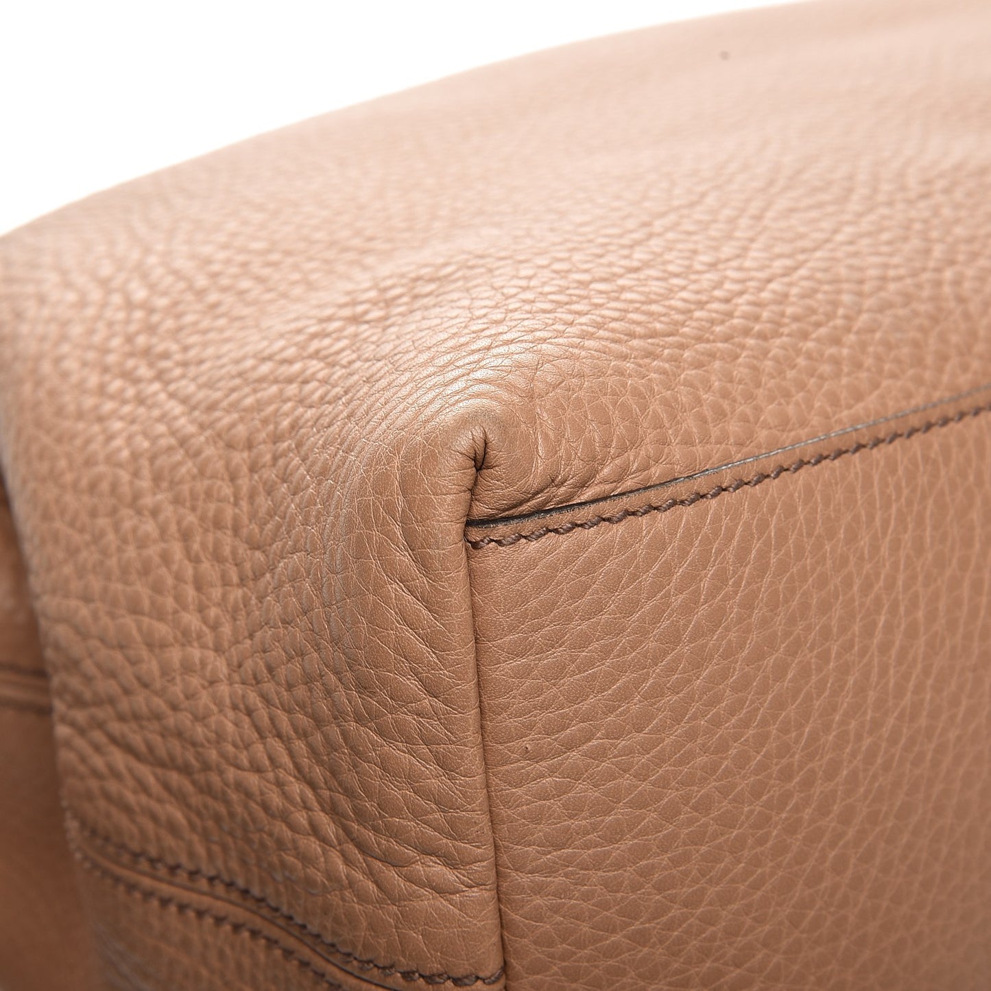 Pebbled Calfskin Medium Soho Chain Shoulder Bag Rose Beige