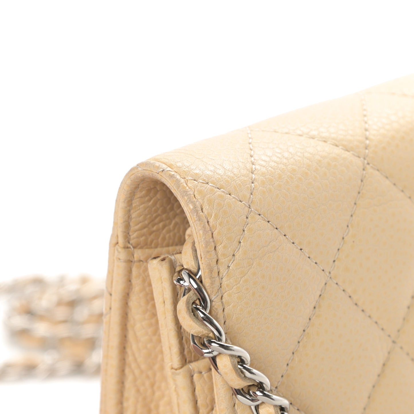 Caviar Quilted Wallet On Chain WOC Beige