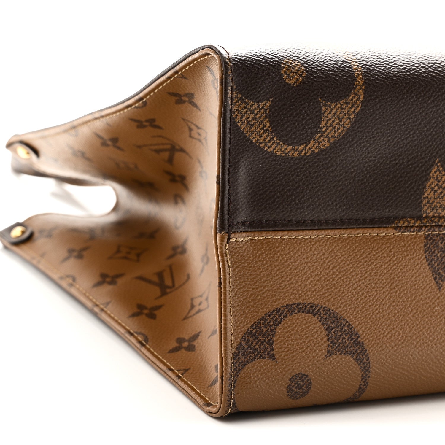 Louis Vuitton Reverse Monogram Giant Onthego MM 8 of 10
