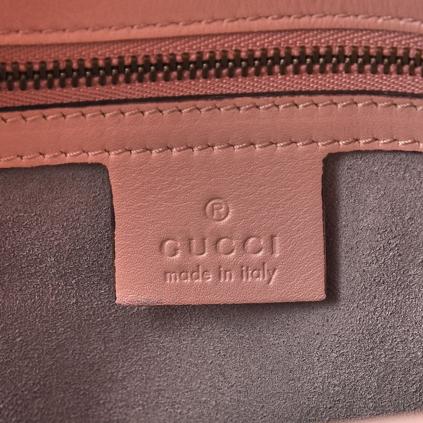 Calfskin Matelasse Small GG Marmont Shoulder Bag Perfect Pink