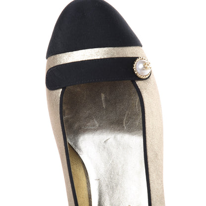 Chanel Metallic Lambskin Grosgrain Cap Toe Pearl Pumps 37.5 Gold Black 8 of 9