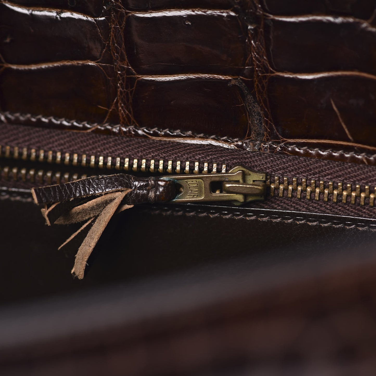 Shiny Niloticus Crocodile Kelly Sellier 32 Havane