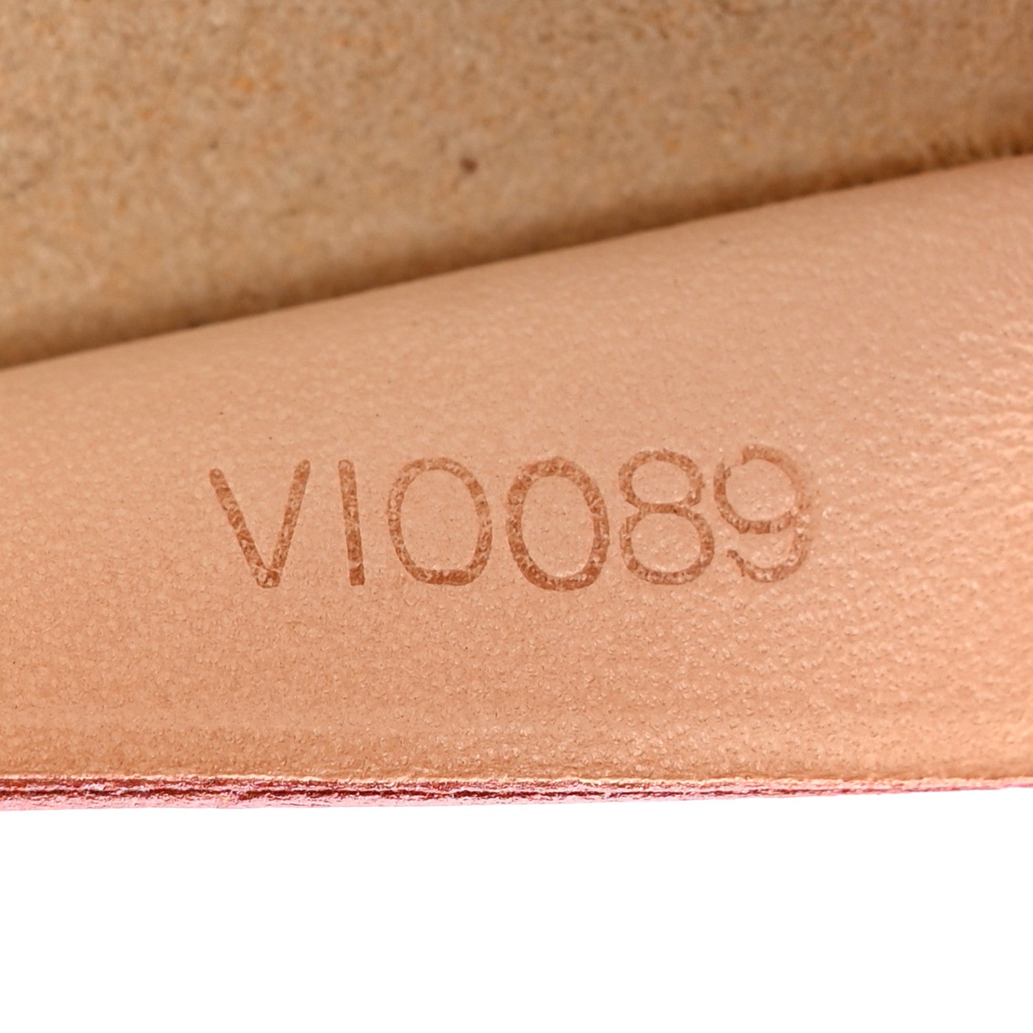 Louis Vuitton Monogram 13 Inch Laptop Sleeve 7 of 9