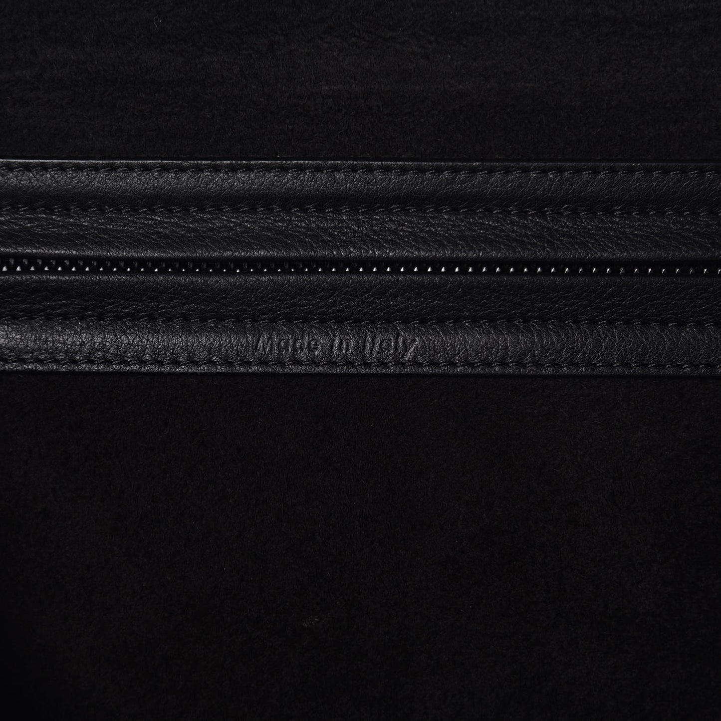 Supple Calfskin Medium Phantom Luggage Black